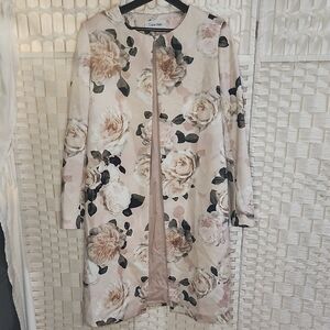 Calvin Klein- Rose Print Coat in Cream and Pink